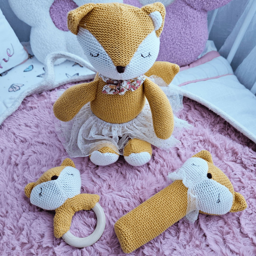 Rollie Pollie - Fiona The Fox Rattling Teething Ring - Serenity Kids