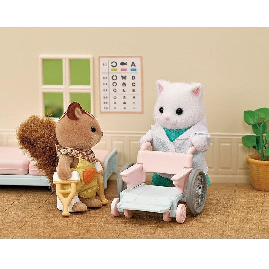 Sylvanian Families - Village Doctor Starter Set