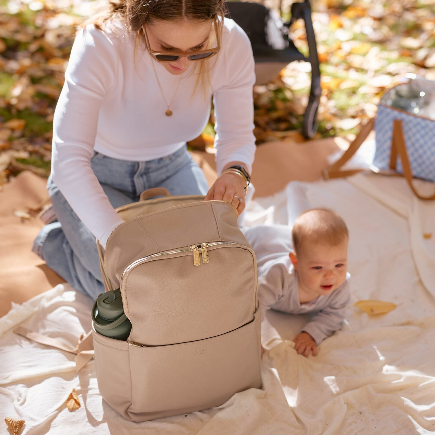 OiOi Multitasker Nappy Backpack - Oat Vegan Leather