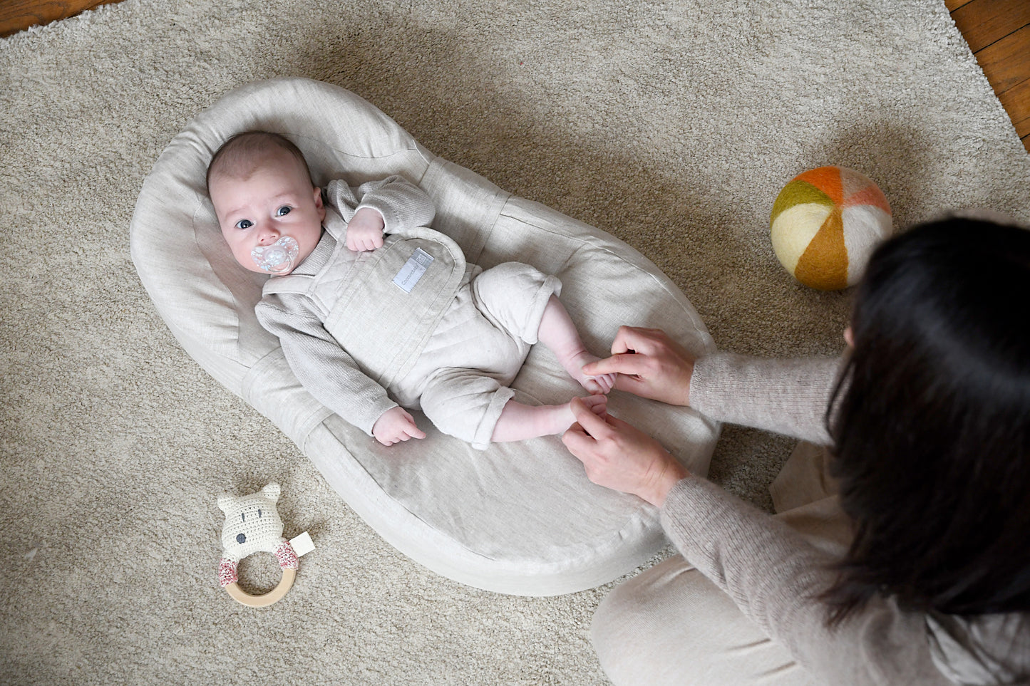 Red Castle Cocoonababy Nest - Linen Natural