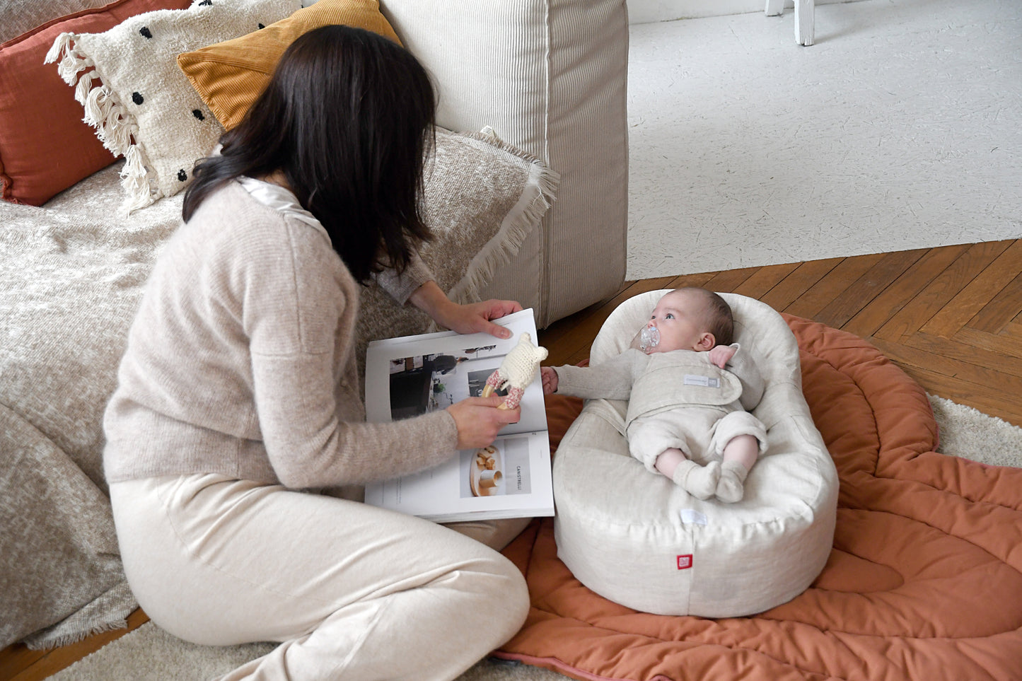 Red Castle Cocoonababy Nest - Linen Natural