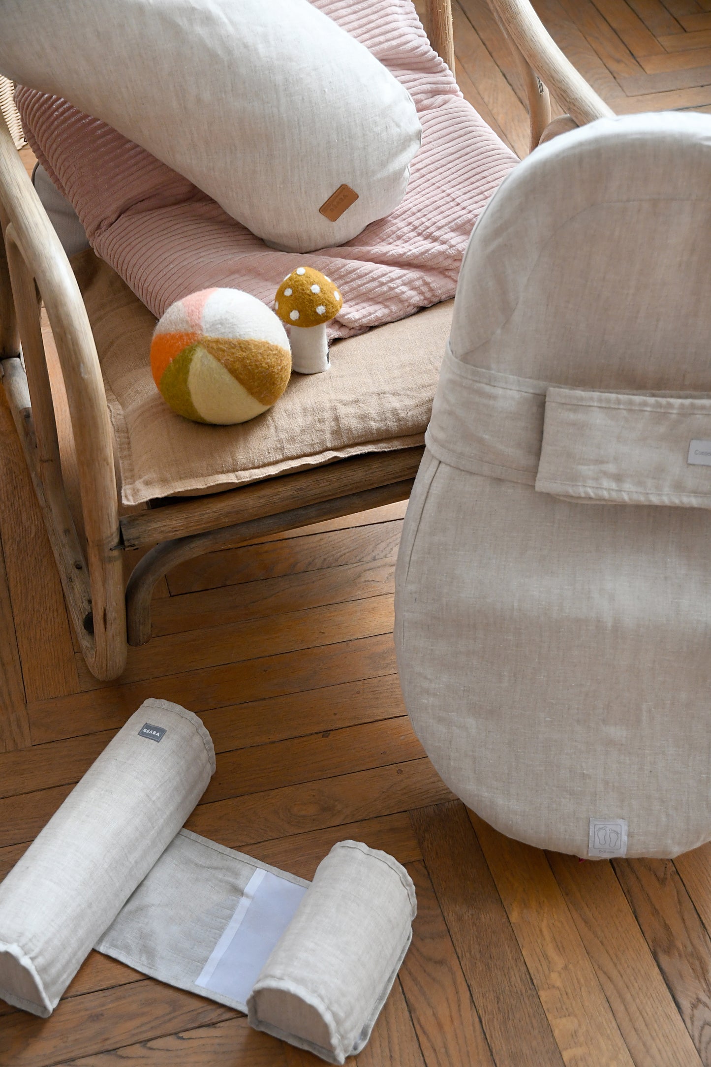 Red Castle Cocoonababy Nest - Linen Natural