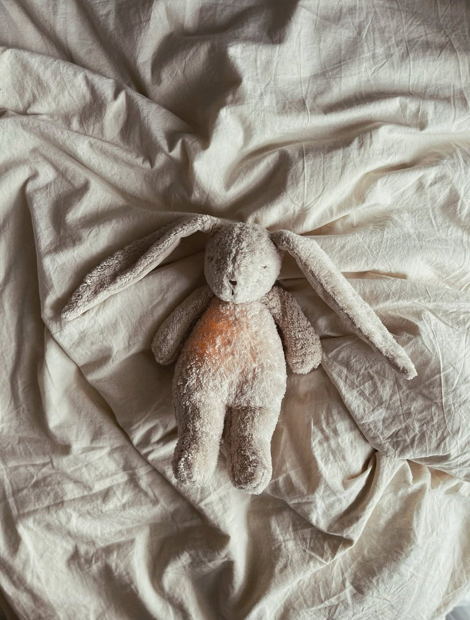 Moonie, Organic Humming Bunny - Polar