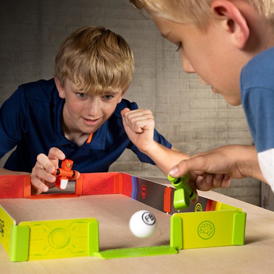 Fat Brain Toys - Foosbots Stadium Battle Set