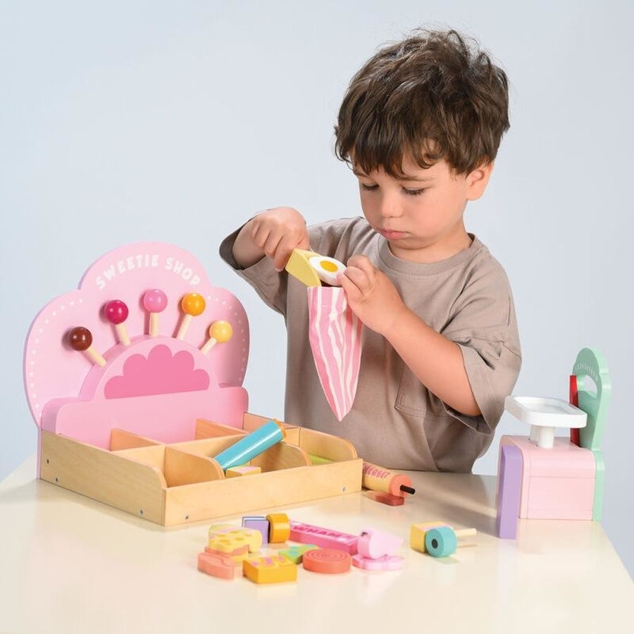 Tender Leaf Toys Sweetie Pic N Mix Shop Retro Playset