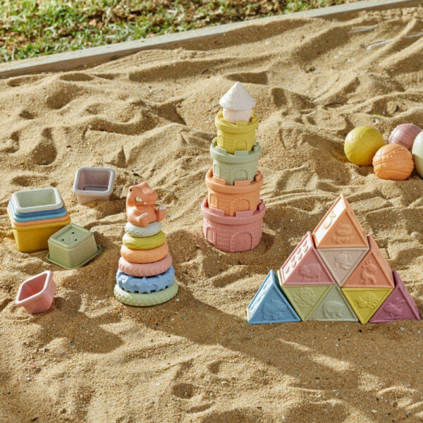 Jiggle & Giggle Eco-Friendly Castle Stacker Castle Set