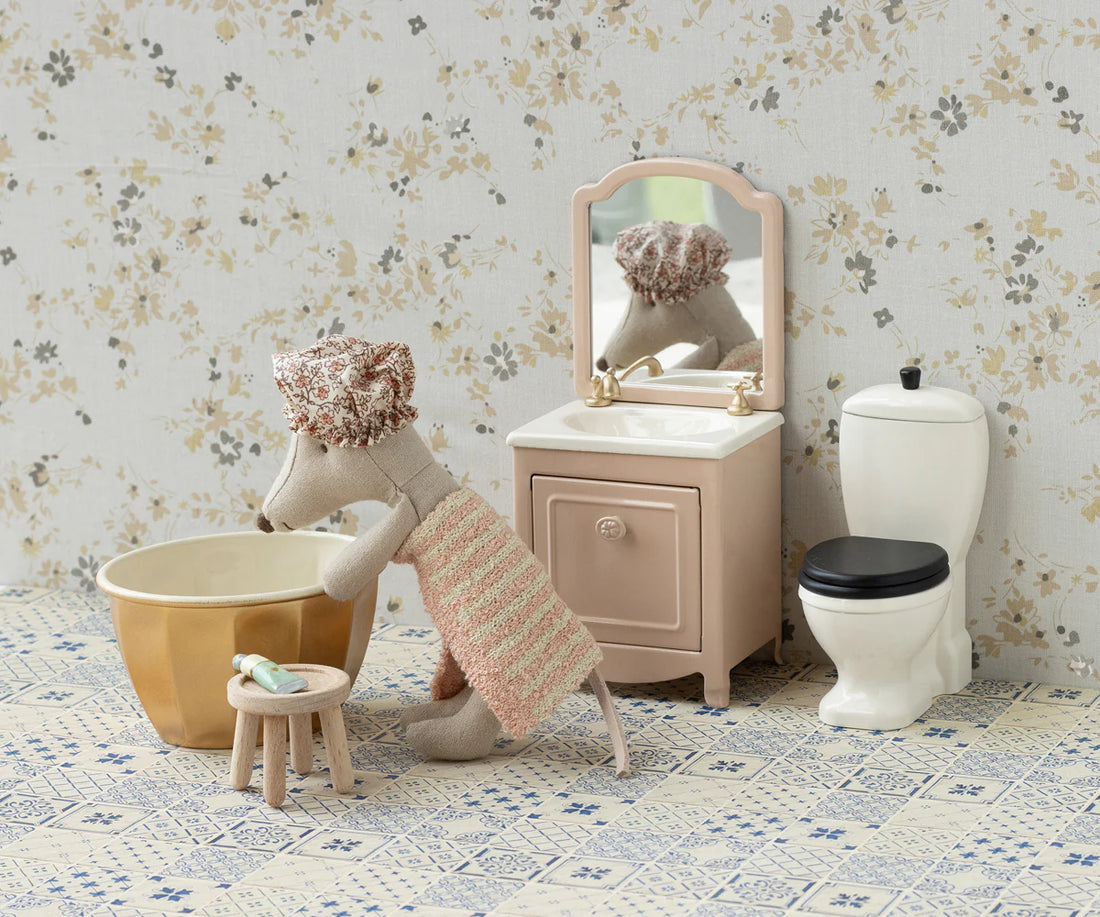 Maileg Wellness Mouse Size - Big Sister