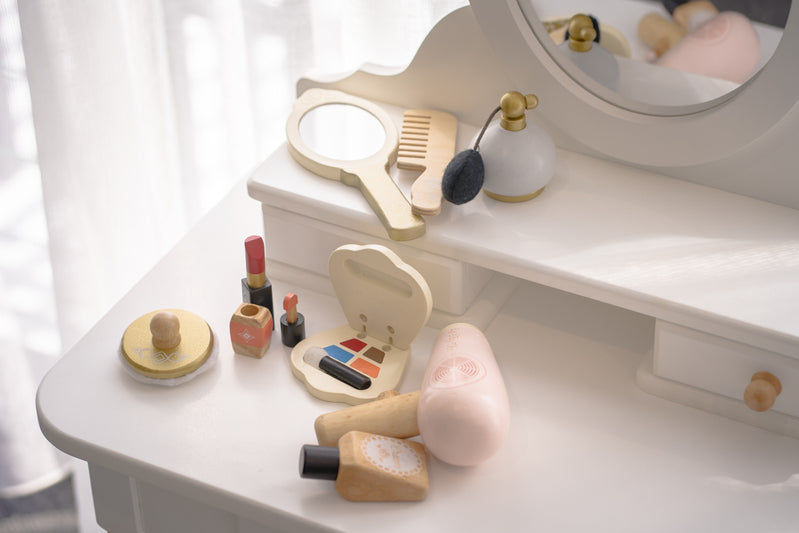 Le Toy Van - Honeybake Star Wooden Beauty Set