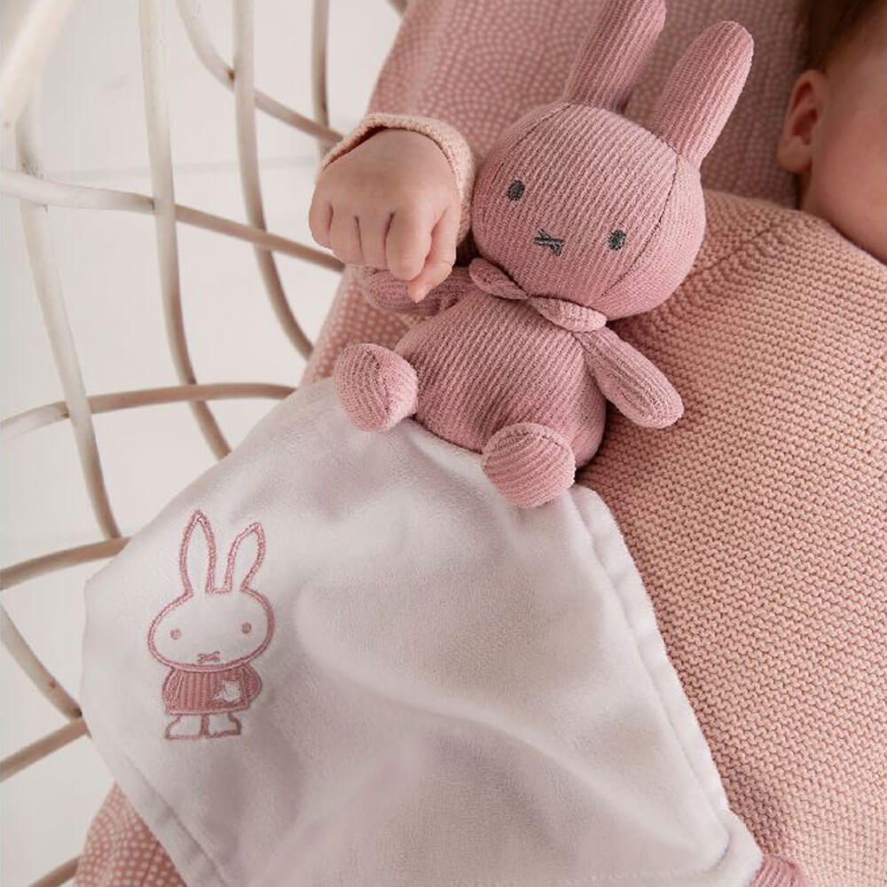 Miffy Ribbed Cuddle Blanket - Pink