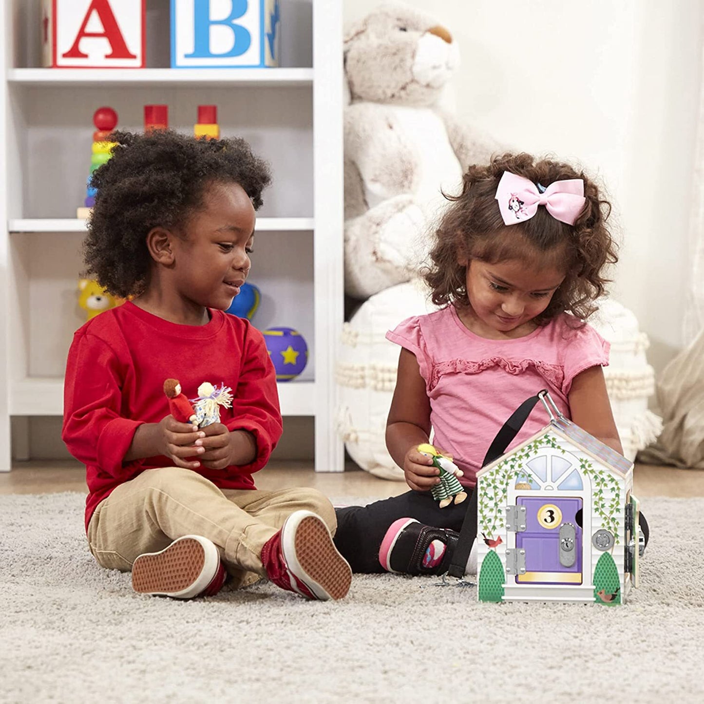 Melissa & Doug - Doorbell House