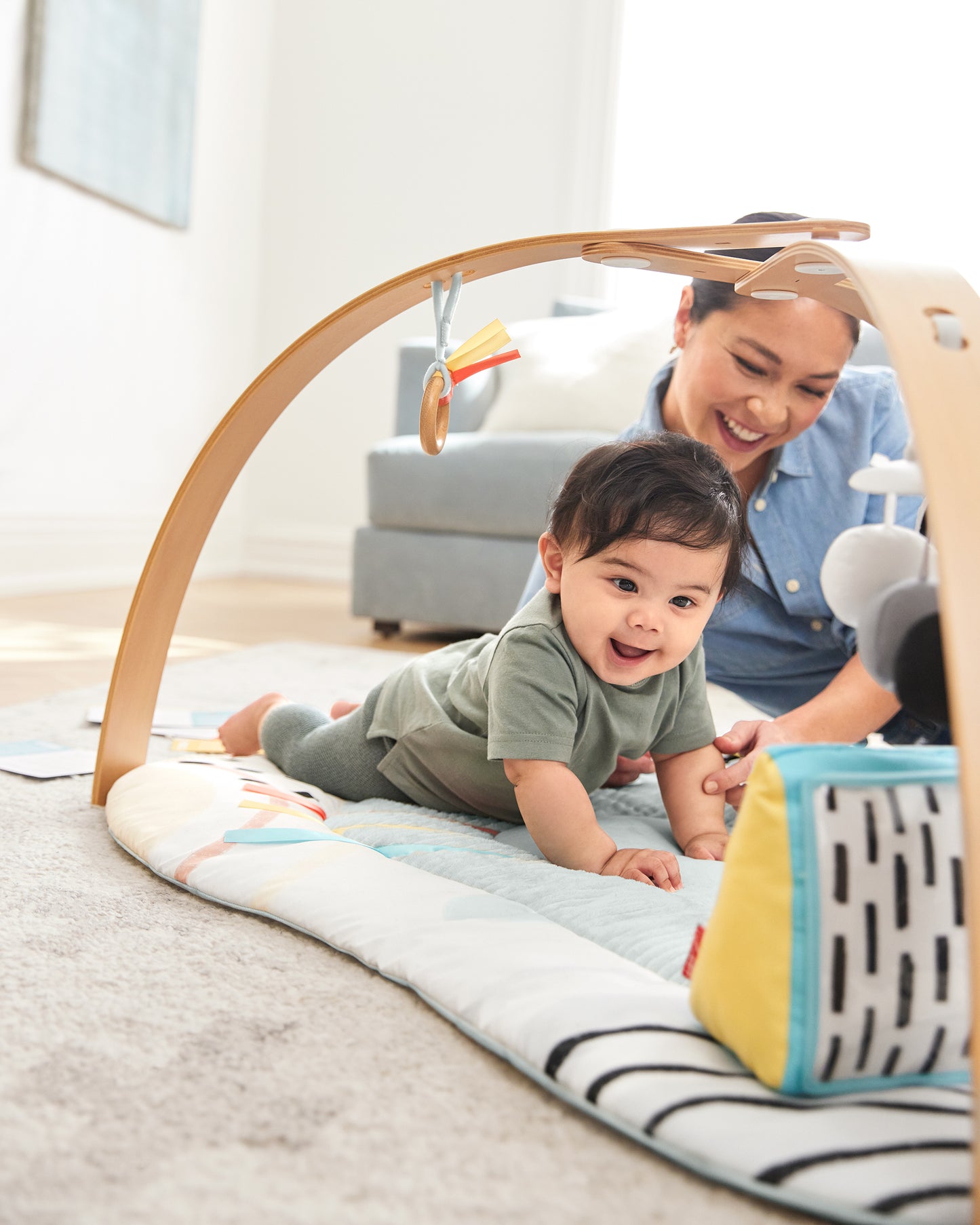 Discoverosity Deluxe Activity Gym