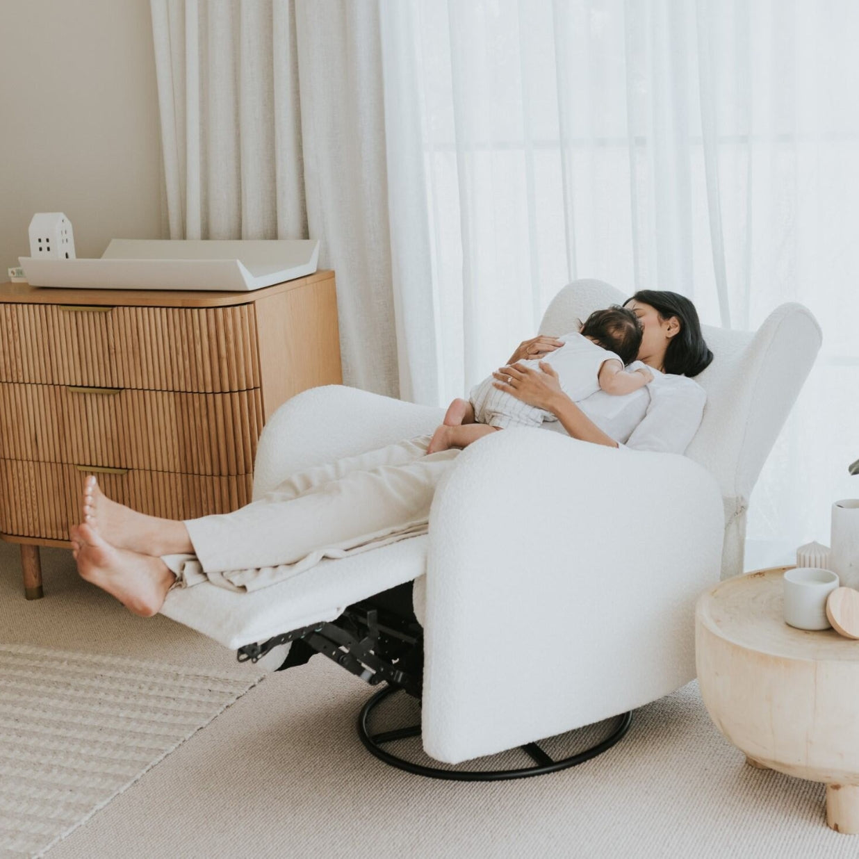 Babyrest Celeste Electric Nursery Chair - White Boucle
