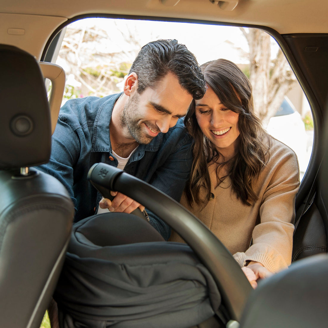 iCandy Peach 7 Bundle With Britax Bpod Capsule Suitable For Low Birth Weight Travel System