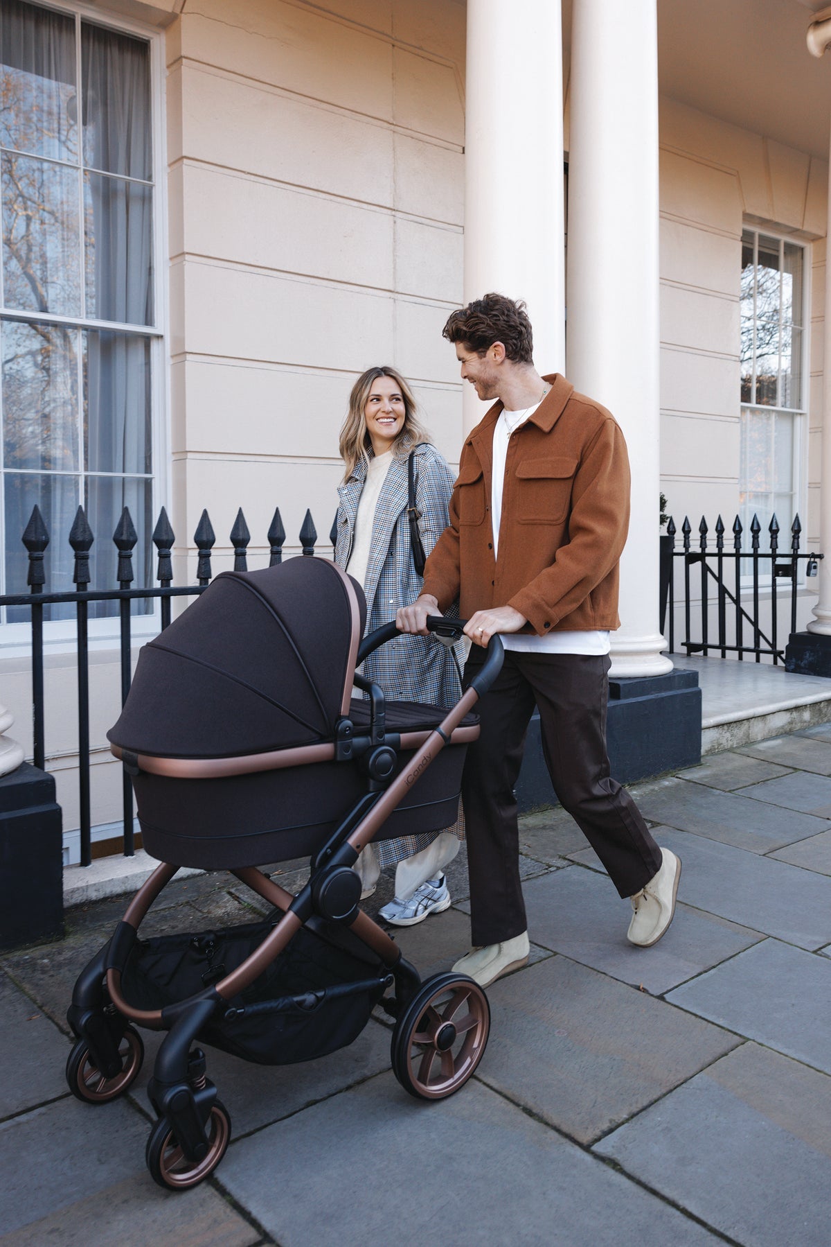 Peach 7 Pushchair - Pecan + FREE Zazu Pram Rocker