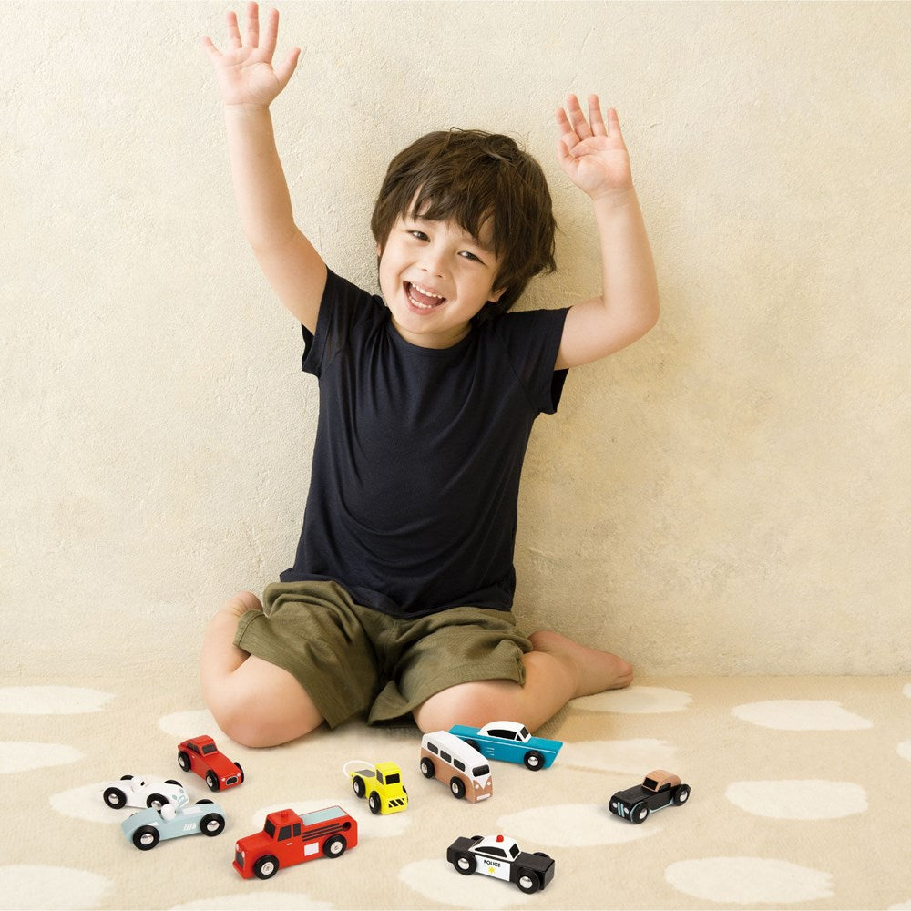 Classic World - Wooden Sports Car Toy Set
