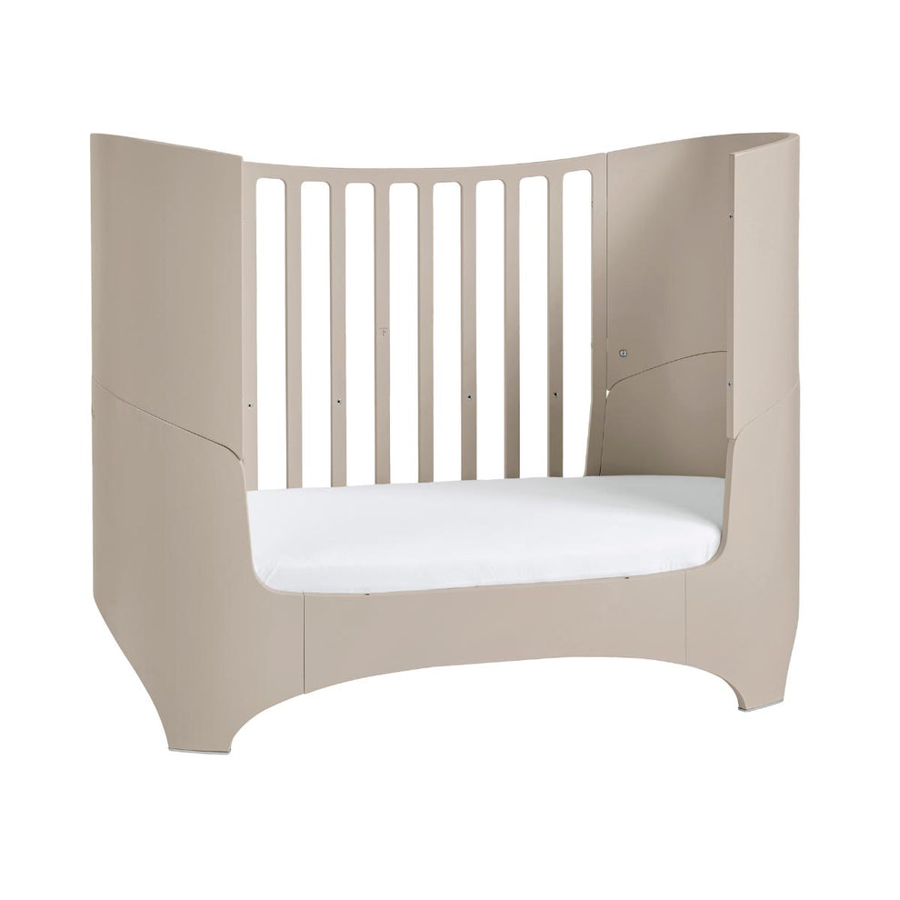Leander Classic Cot - Cappuccino + FREE COMFORT MATTRESS