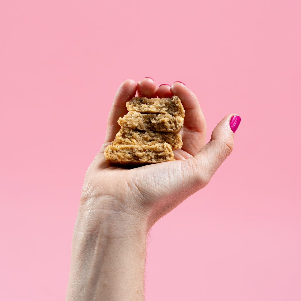Franjos Kitchen Raspberry & White Choc Mama Biscuits