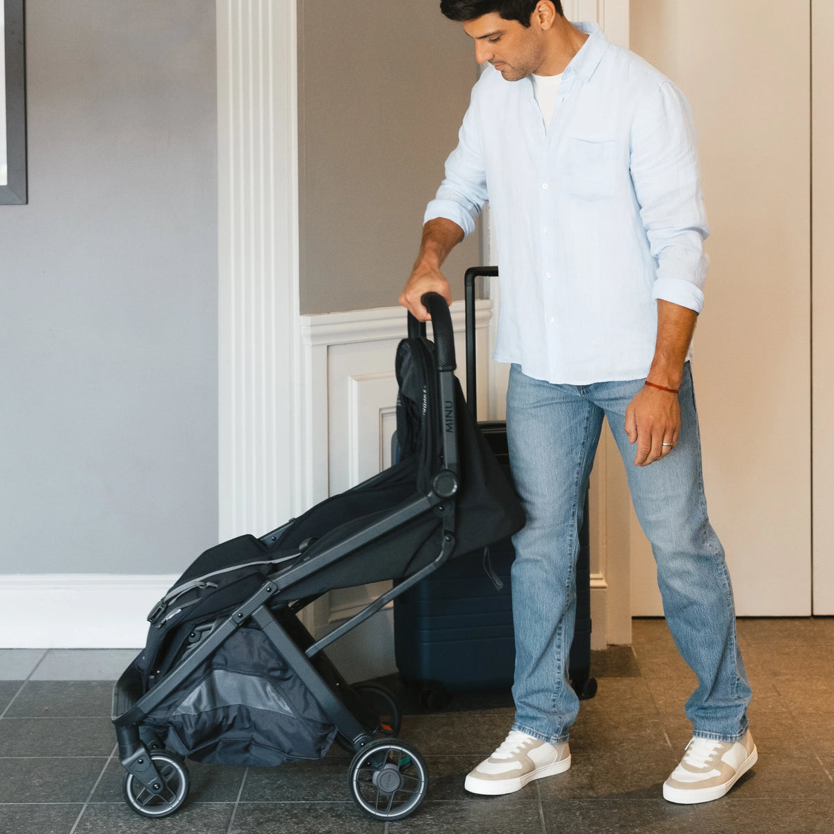 UPPAbaby Minu V3 Stroller + FREE UPPAbaby Parent Organiser