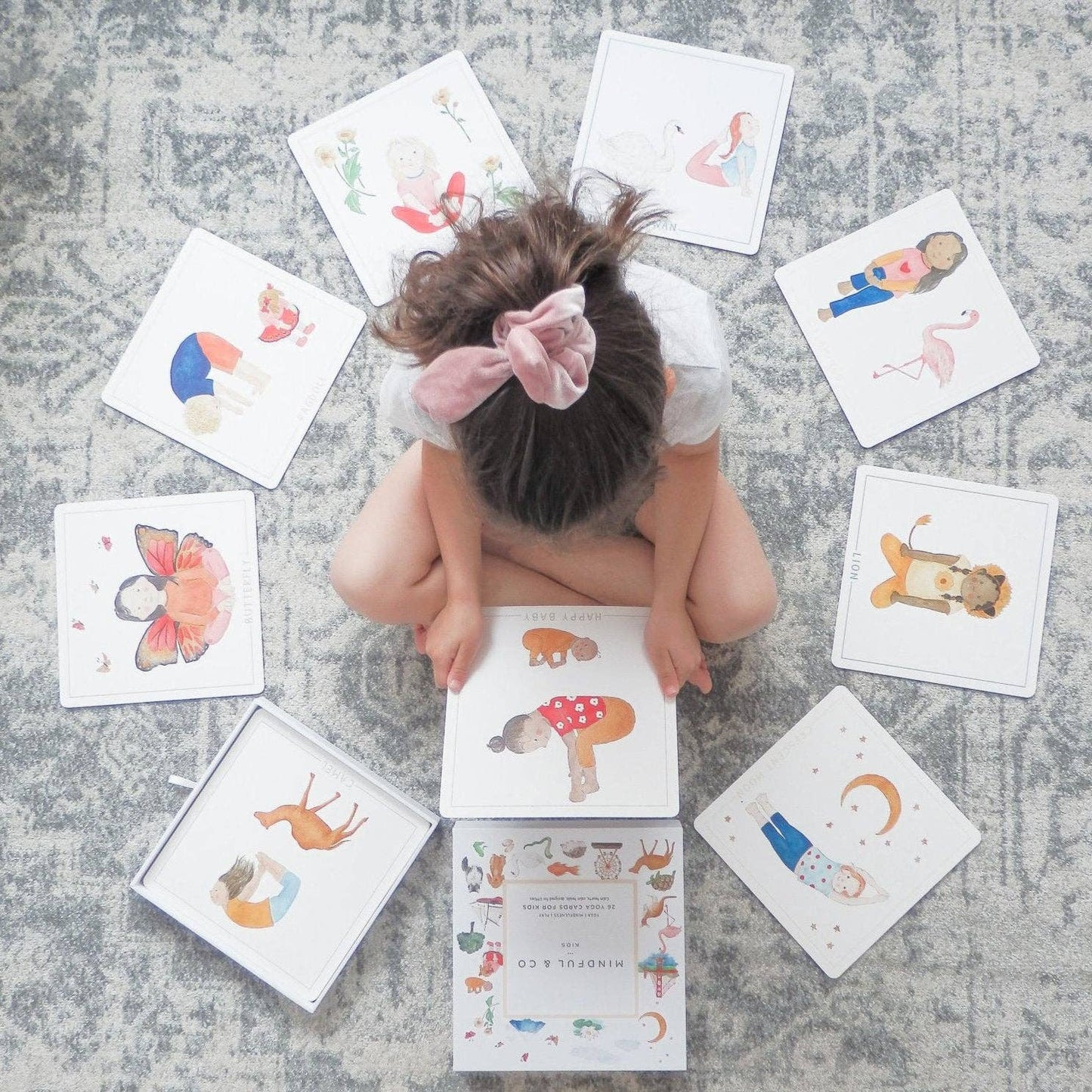 Mindful & Co Yoga Flash Cards for Kids – Calm, Focus & Movement