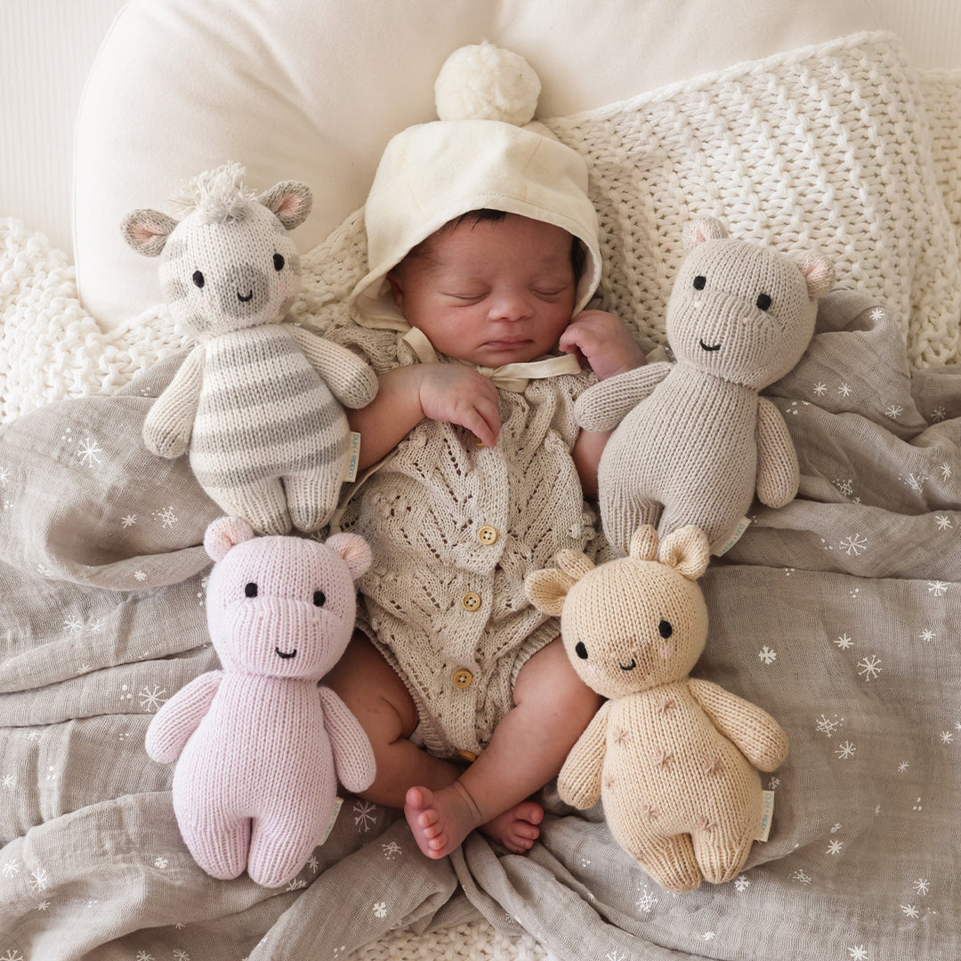 Cuddle + Kind Baby Giraffe | Serenity Kids