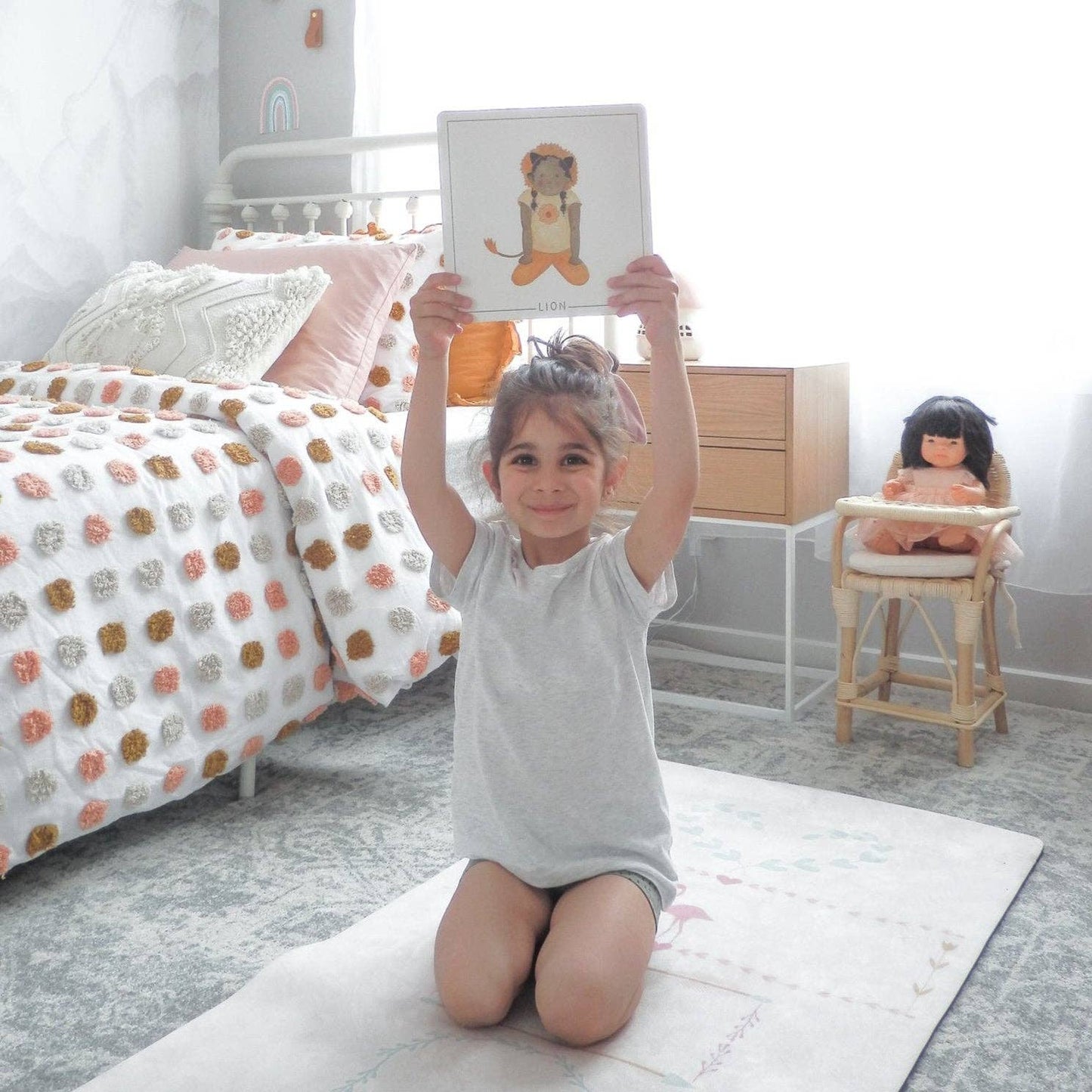 Mindful & Co Yoga Flash Cards for Kids – Calm, Focus & Movement