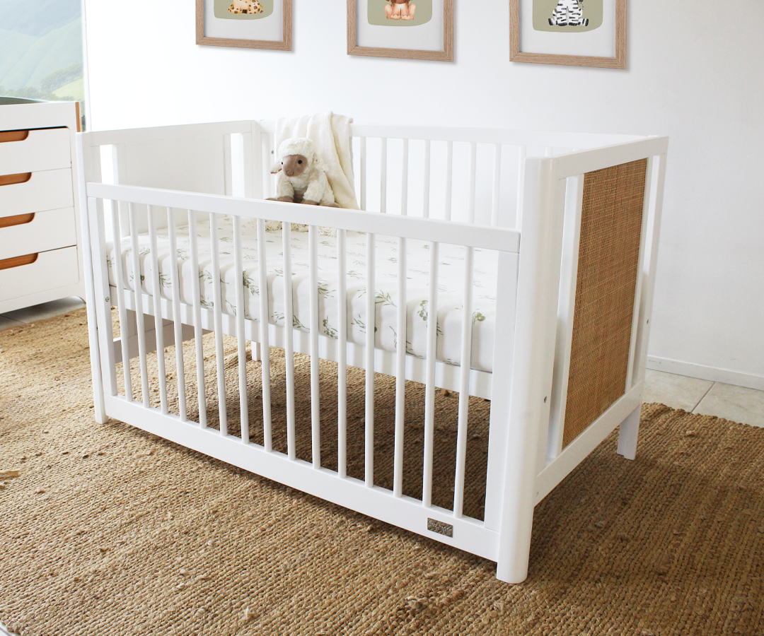 Aliya Rattan Cot – White/Natural