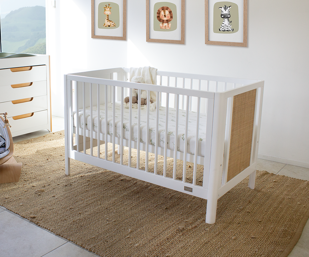 Aliya Rattan Cot – White/Natural