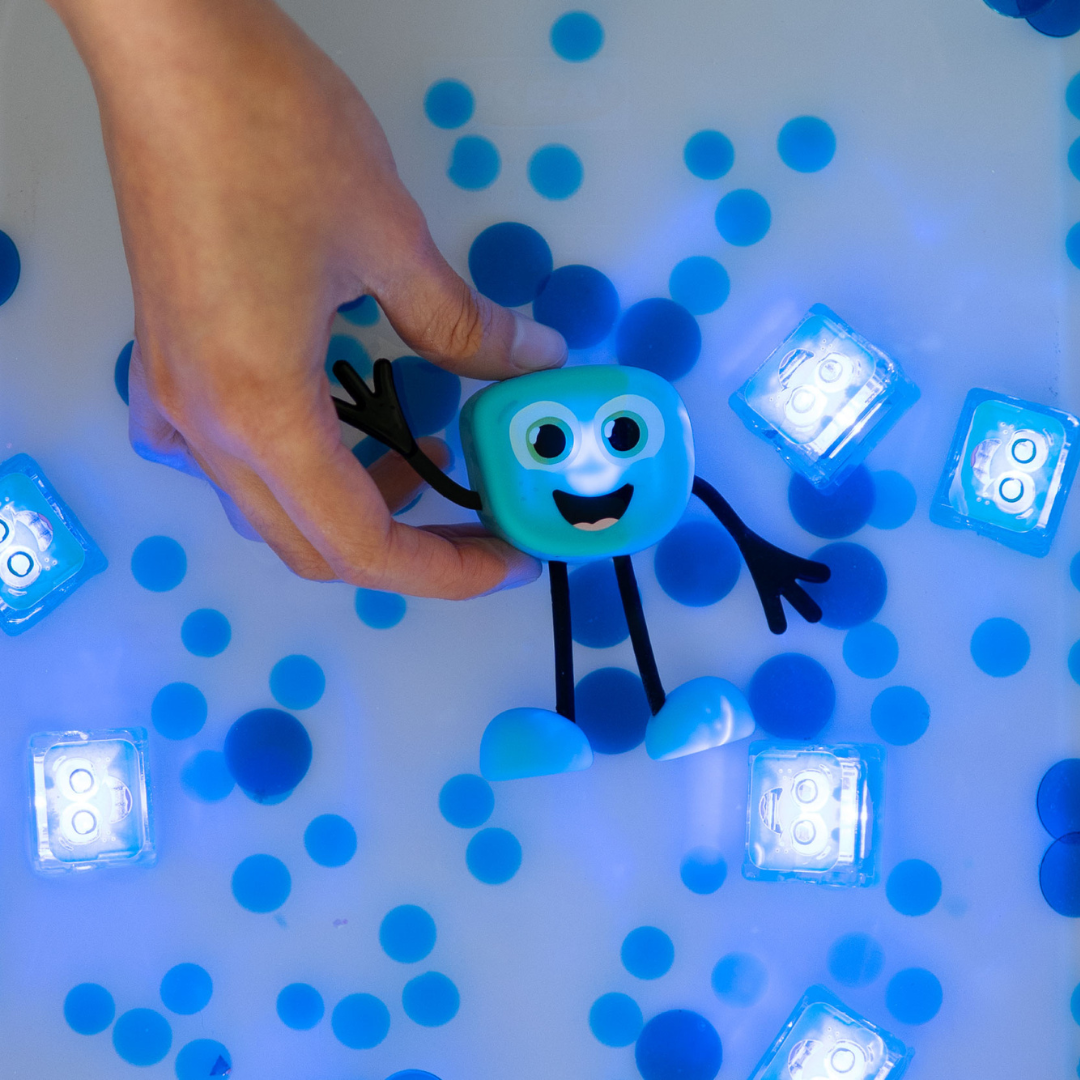 Jellystone - Glo Pal Light Up Character Blair - Blue