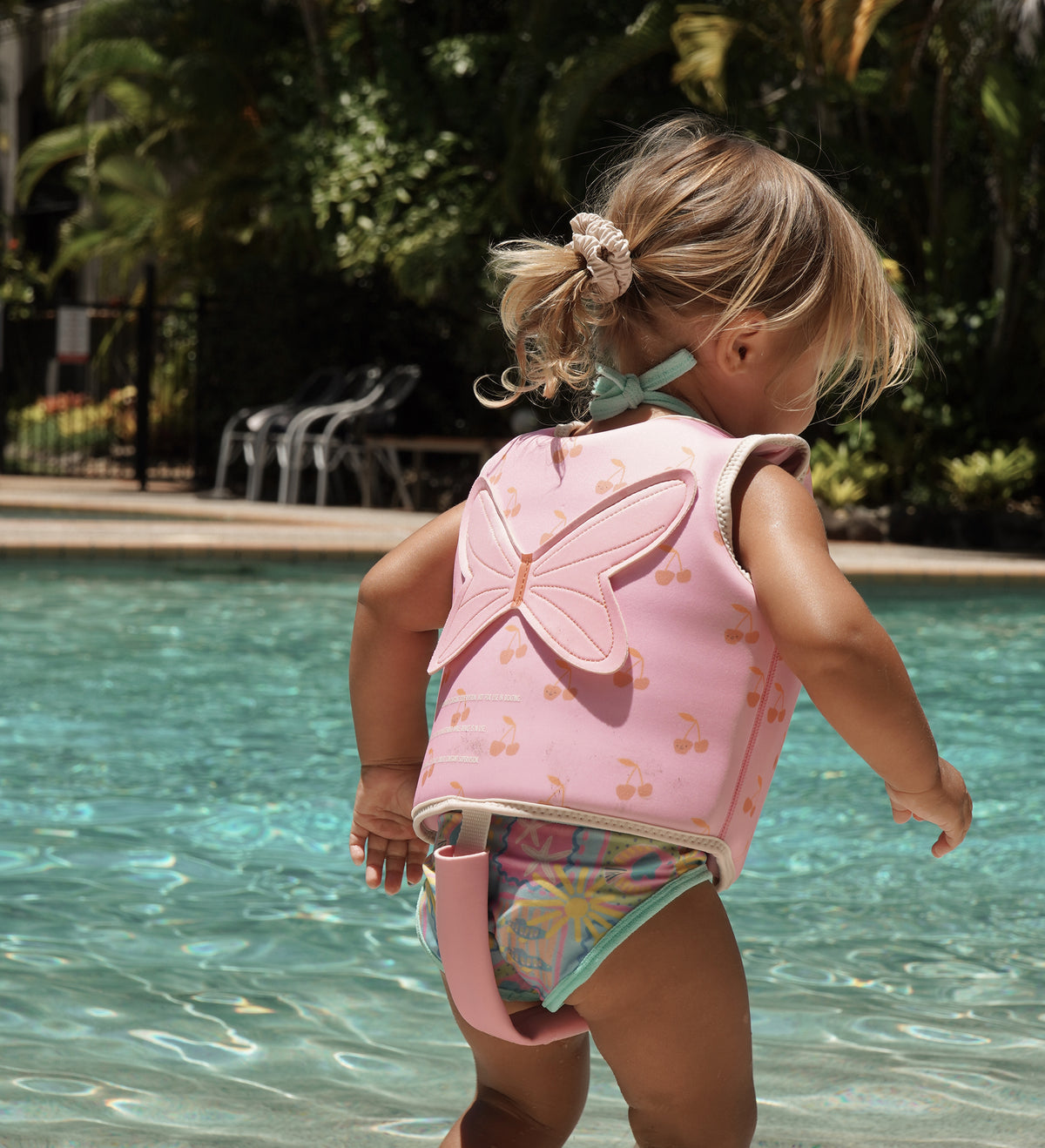 Sunnylife Kids Swim Vest - Cotton Candy Cherry