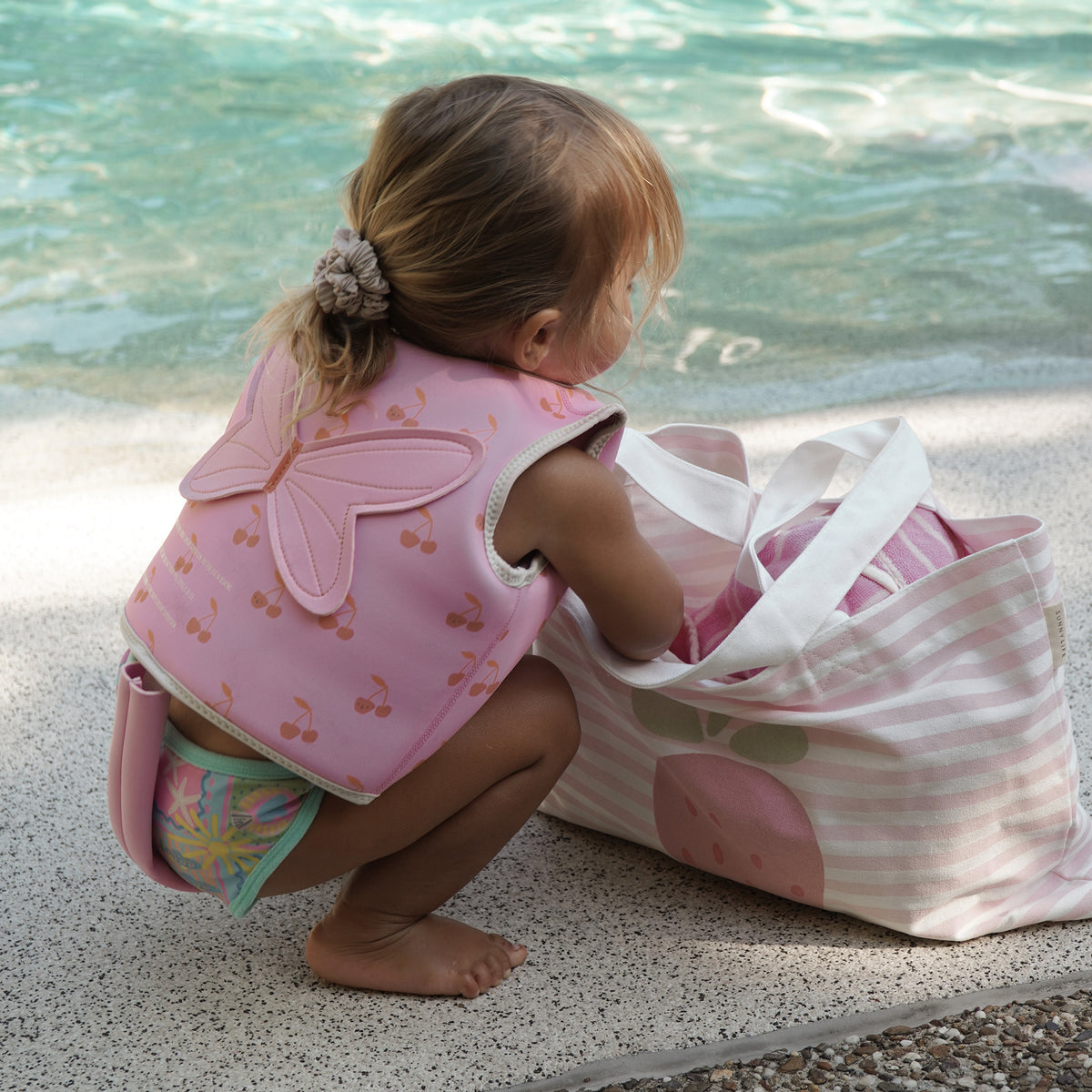 Sunnylife Kids Swim Vest - Cotton Candy Cherry