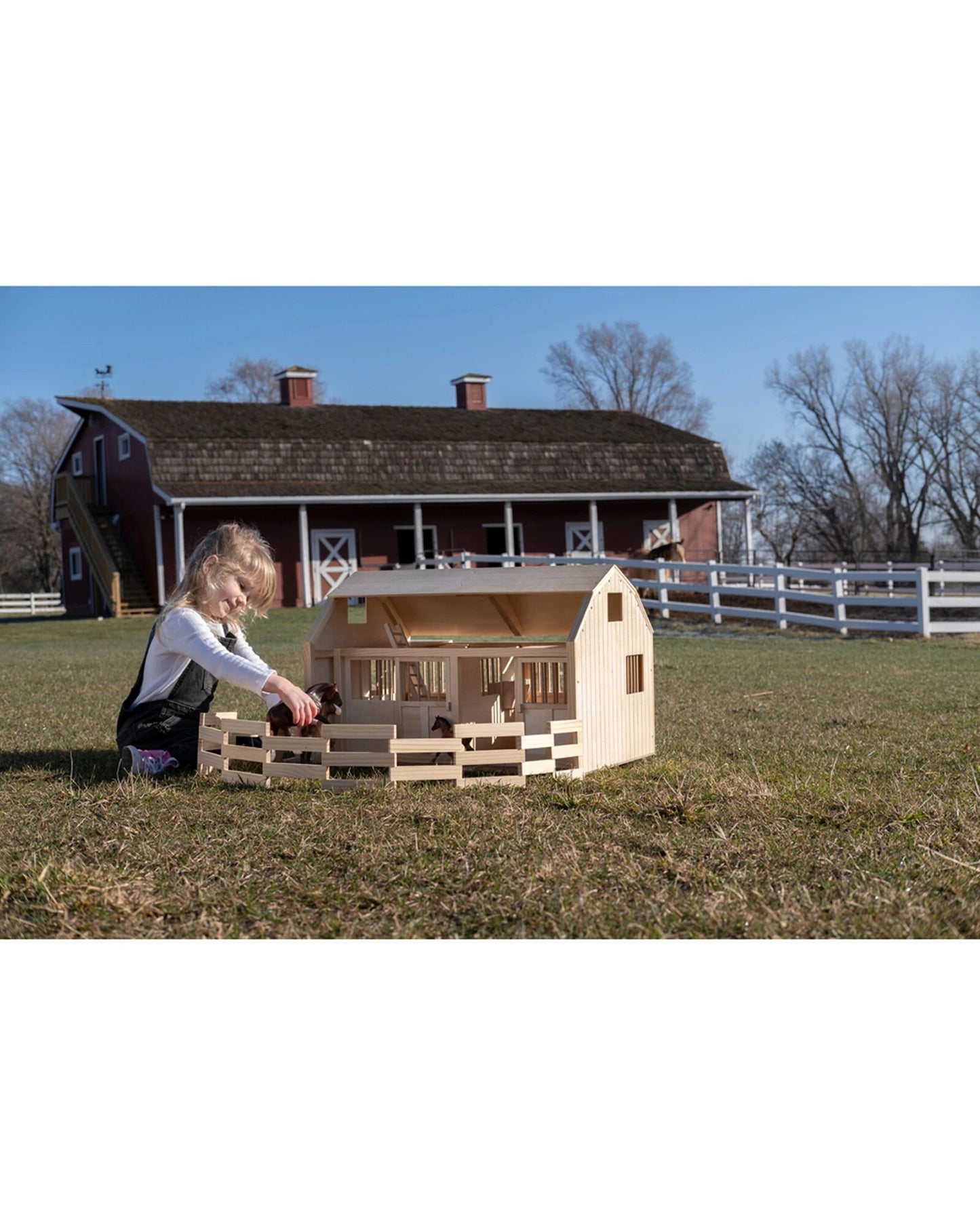 Countryside Wooden Toy Stable & Corral
