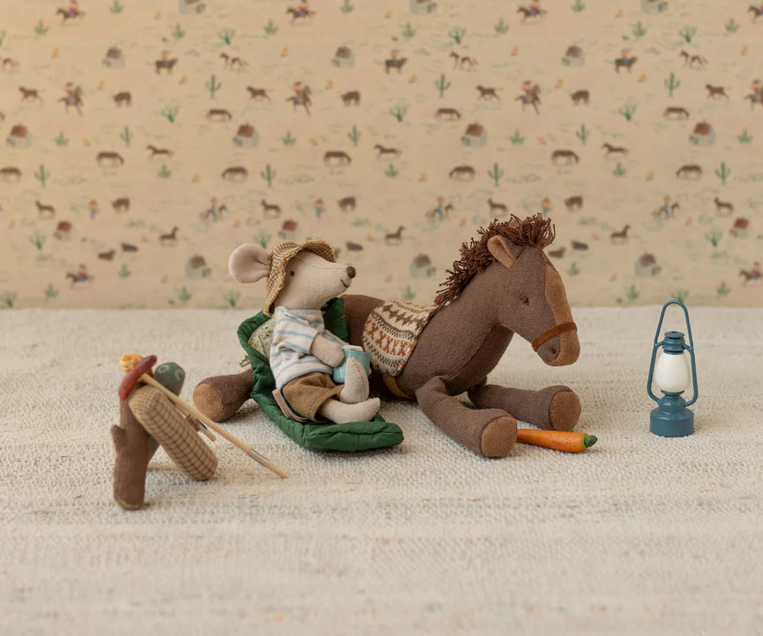 Maileg Bonfire Set for Hiker - Mouse Size