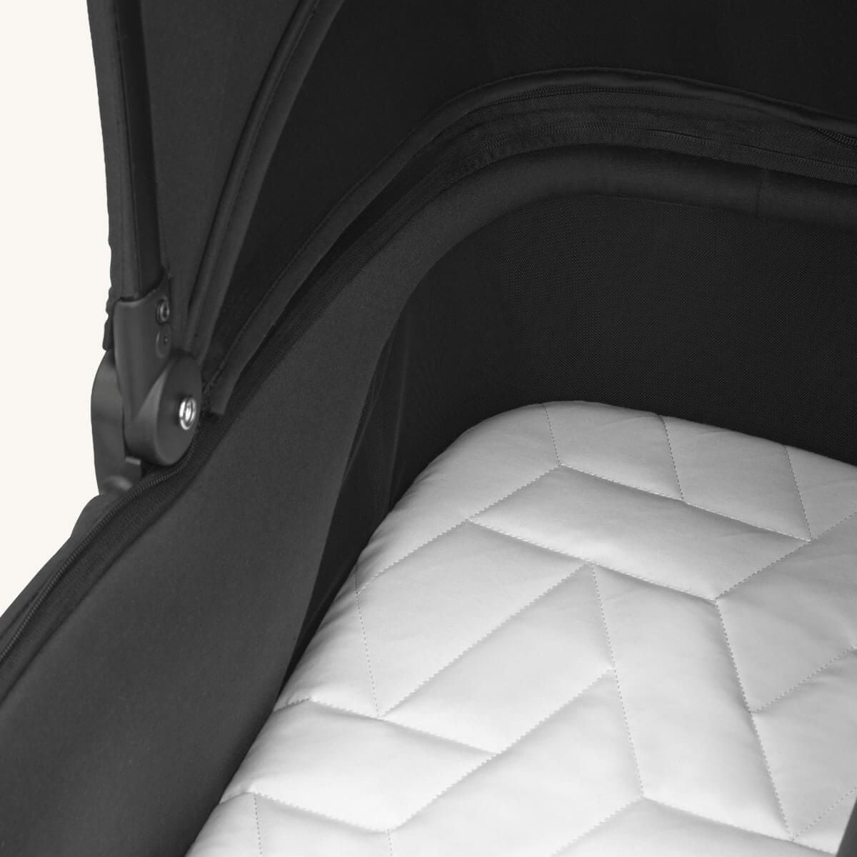 Maxi-Cosi Oxford Stroller and Sense Bassinet - Twillic Black