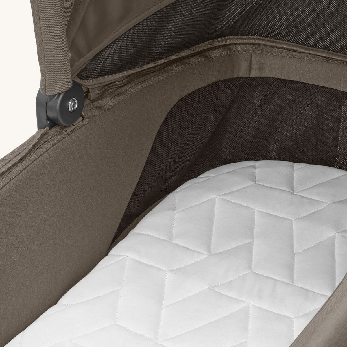 Maxi-Cosi Oxford Stroller and Sense Bassinet - Twillic Truffle