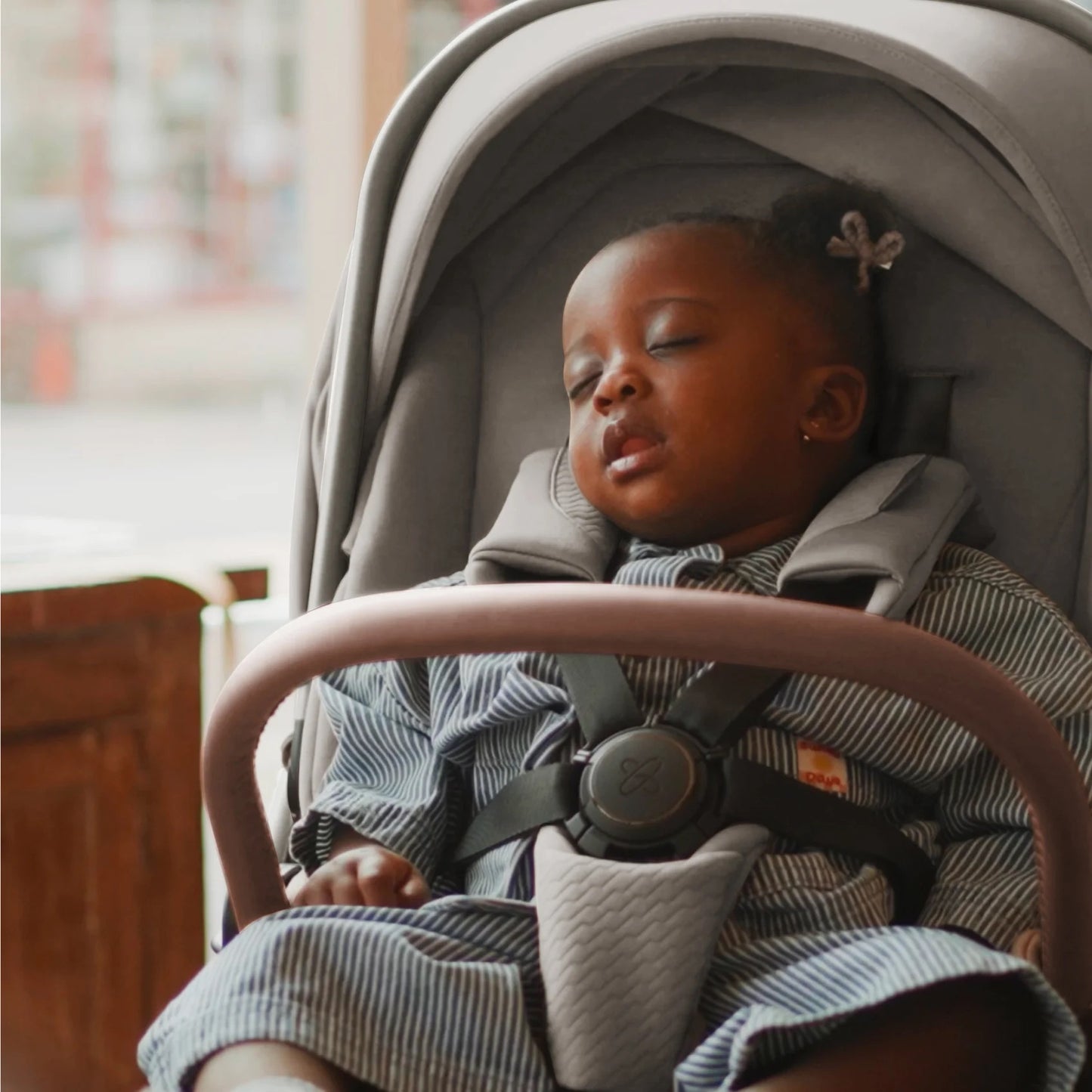 Silver Cross Cove Champagne with Carrycot (6 Piece)