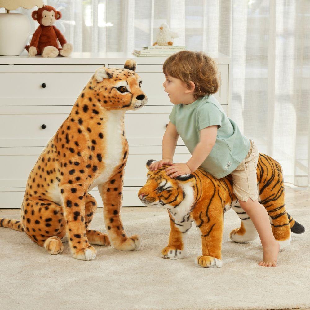 JIGGLE & GIGGLE LARGE SITTING ANIMAL - CHEETAH