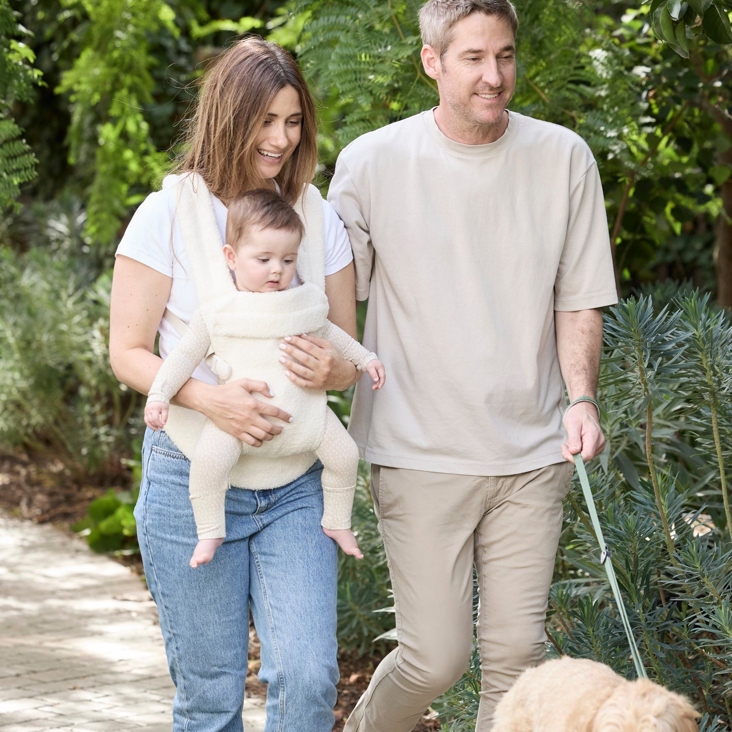Boba Auri Baby Carrier in Coconut Teddy Fleece