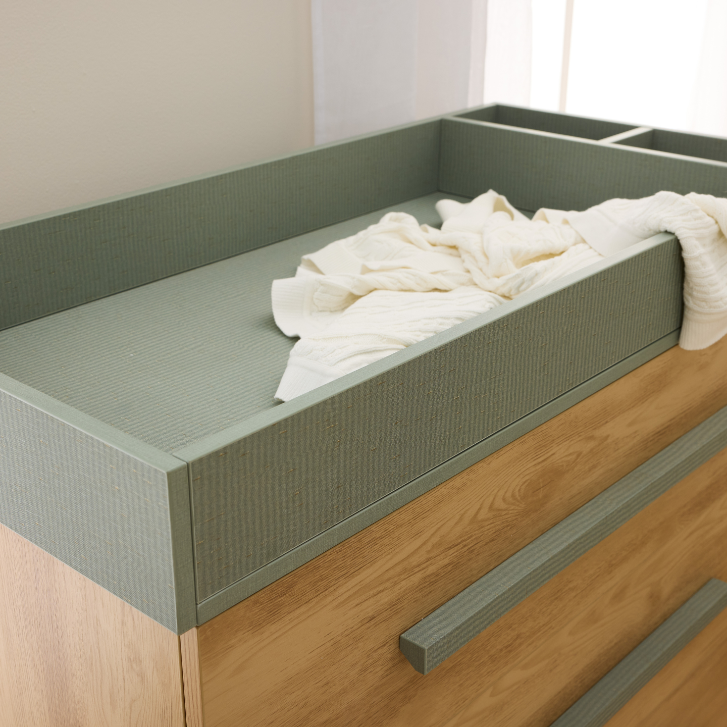 iL TuTTo Hallee Chest Changer in Sage Weave & Golden Oak