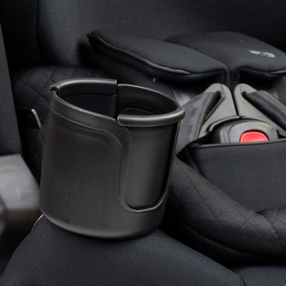 Maxi Cosi Raia LX 360 Rotating Car Seat + Raia LX Spare Base