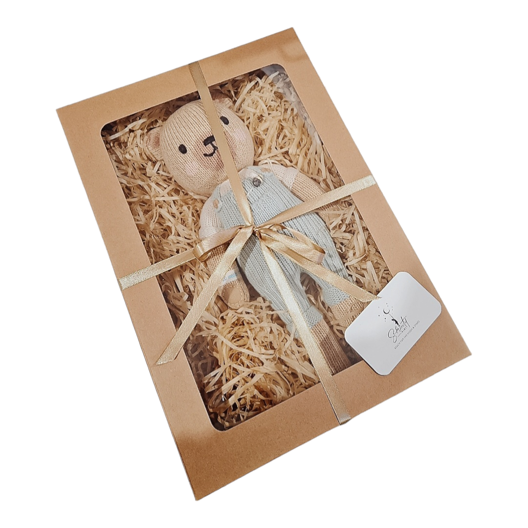 Complimentary Gift Wrapping or Gift Hamper & Free Card With Personalised Message