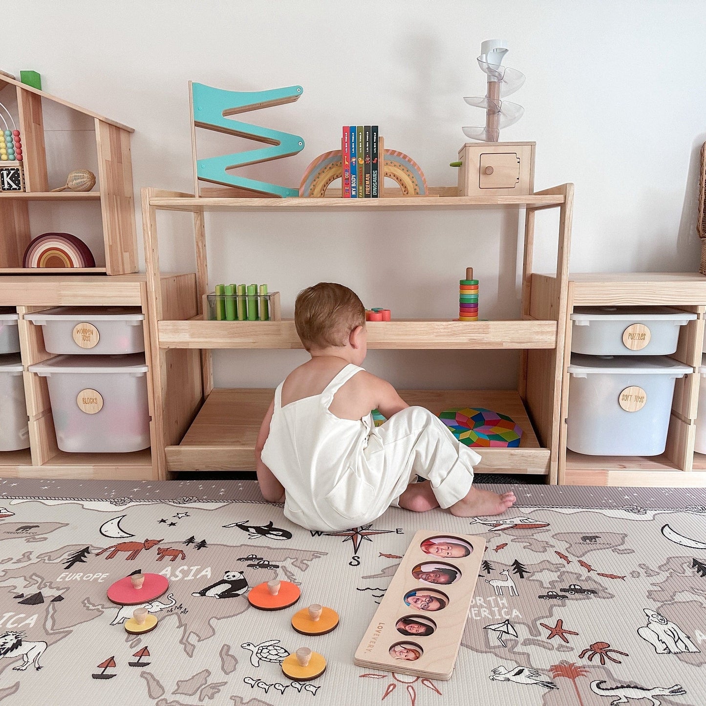 NALA Adjustable Solid Wood 3 Layer Storage Shelf