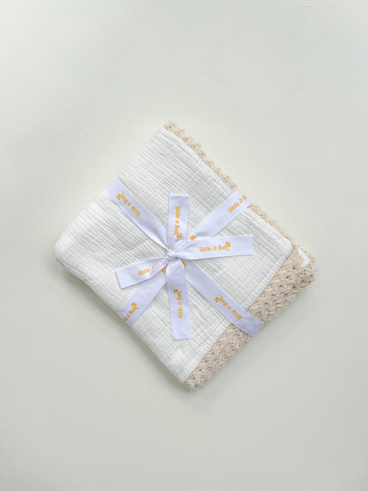 Little & Fern Muslin Crinkle Organic Lace Blanket | Milk