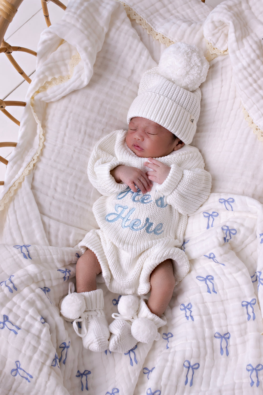 Confetti Kidz "He's Here" Chunky Knit Romper | Snow