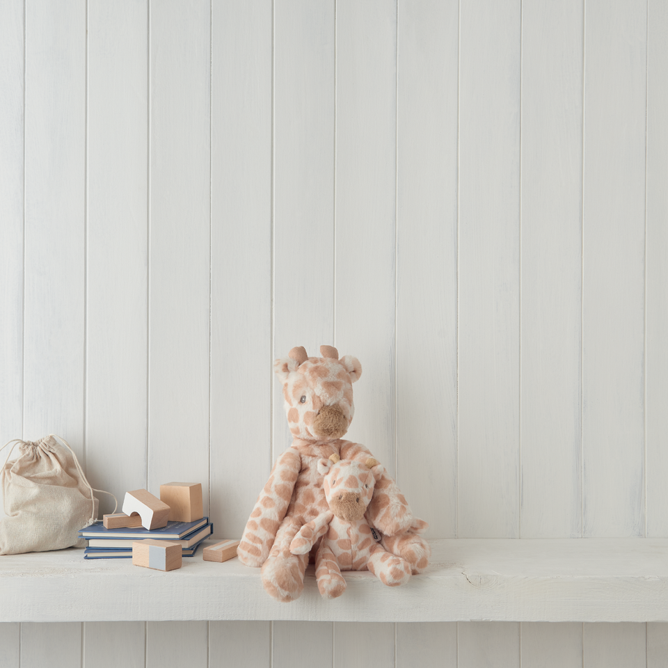 Mamas & Papas Welcome to the World Soft Toy - Geoffrey Giraffe