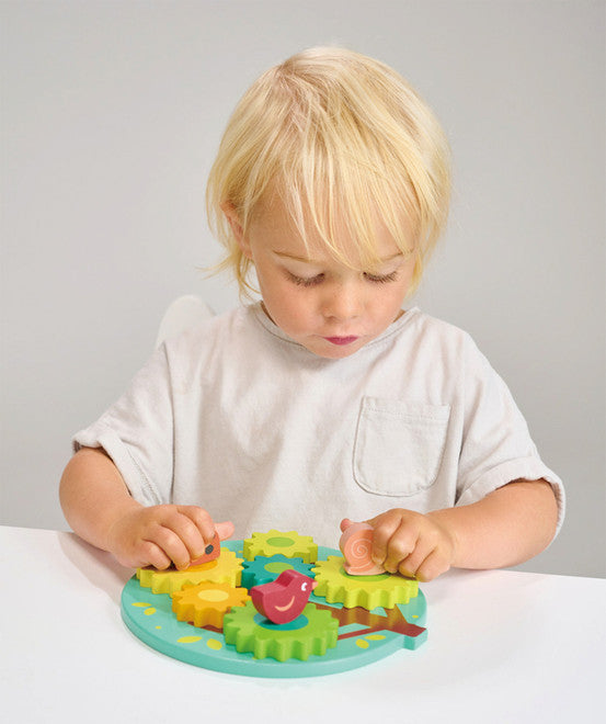 Mentari Tree Gears and Cogs Wooden Busy Board