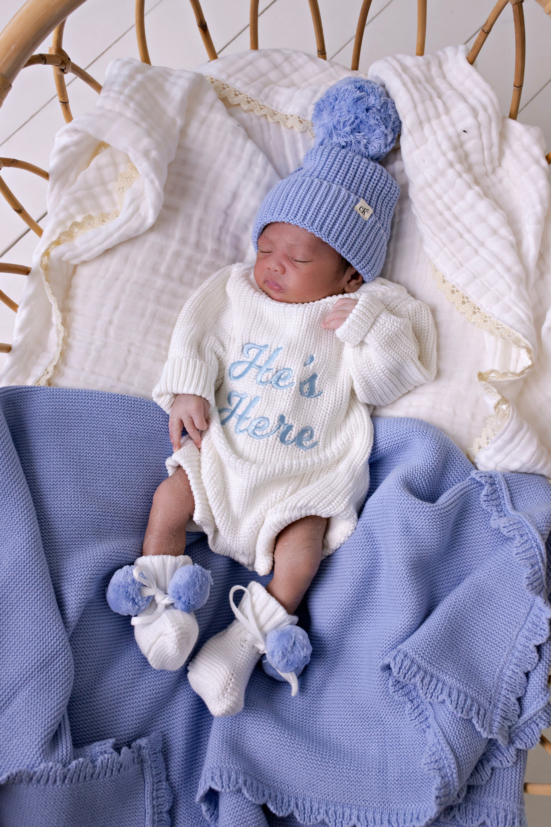 Confetti Kidz "He's Here" Chunky Knit Romper | Snow