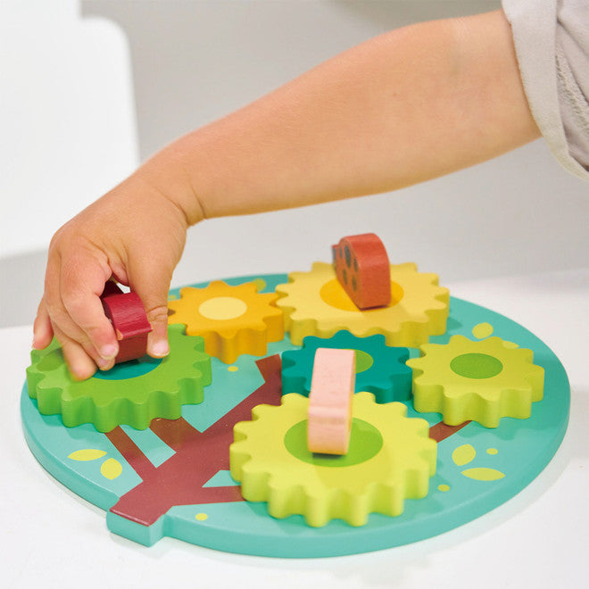 Mentari Tree Gears and Cogs Wooden Busy Board