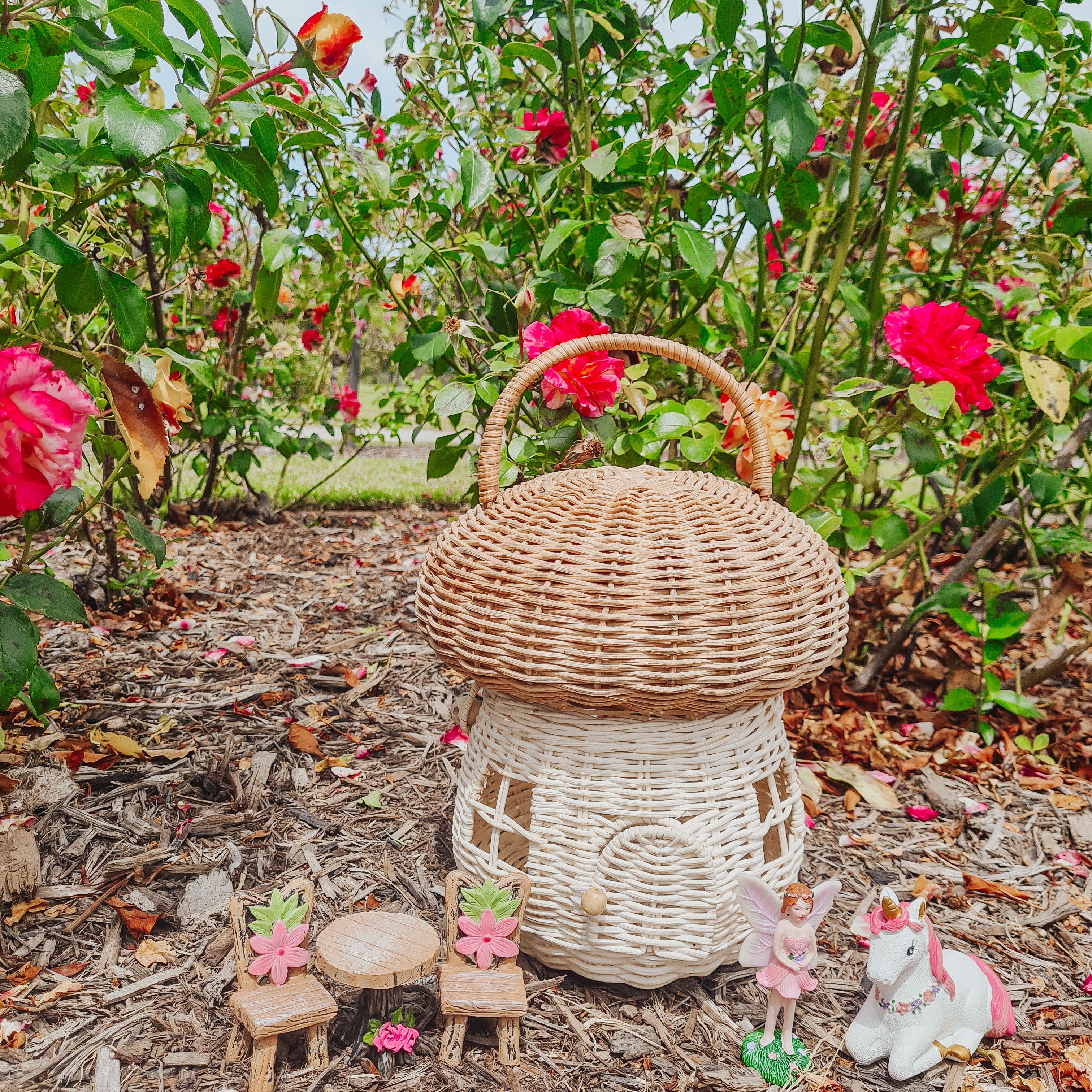 Kids store wicker basket